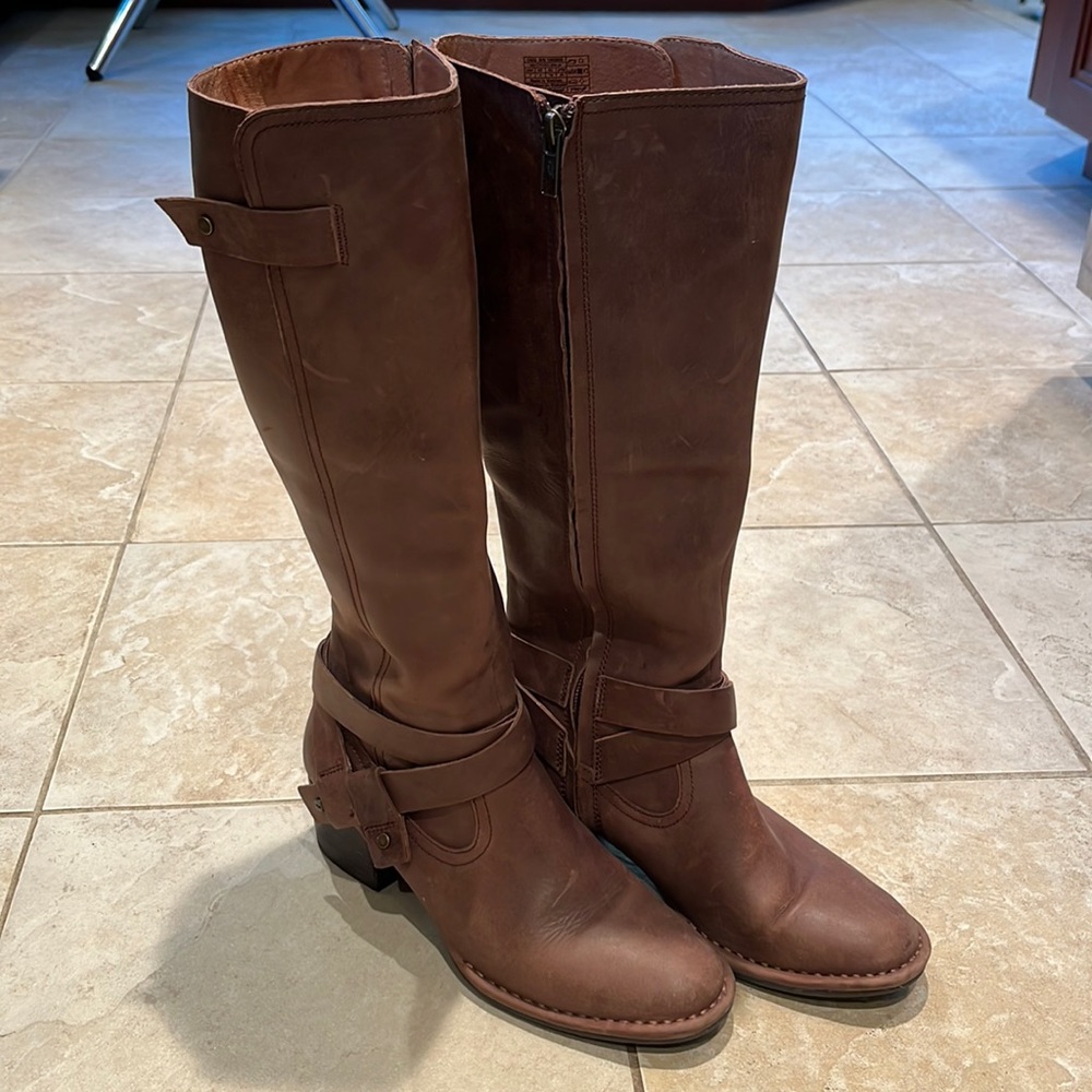 Tall Brown UGG Boots w/ 2” heel, side zip & strap details